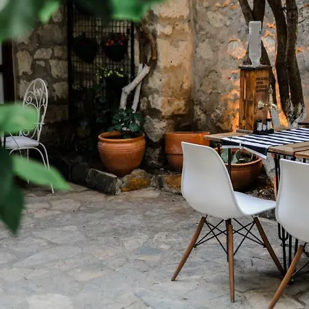 Firuze Alacati Hotel & Meyhane Frühstückspension Çeşme