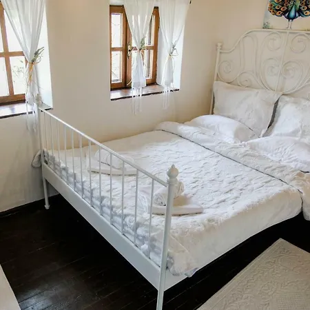 Firuze Alacati Hotel & Meyhane Bed & Breakfast 3*