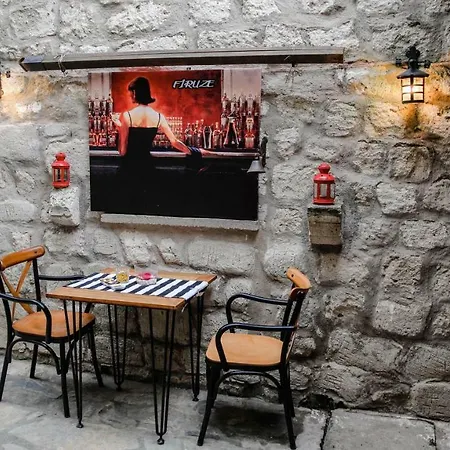 Firuze Alacati Hotel & Meyhane Frühstückspension