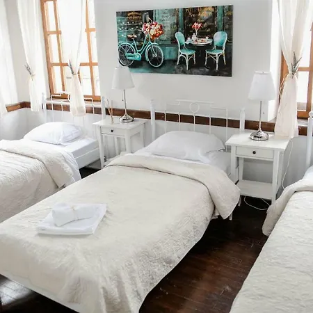 Firuze Alacati Hotel & Meyhane Bed & Breakfast